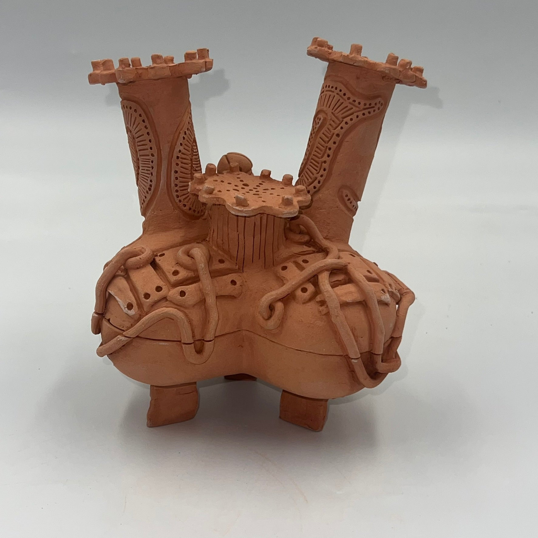 ❤️ Vessel of Vines – Steampunk Heart Box Incense Holder