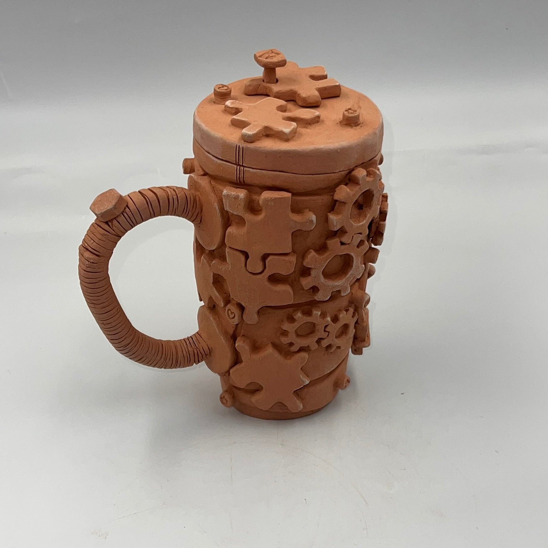 🧩 Puzzle Tankard – Steampunk Drinking Vessel