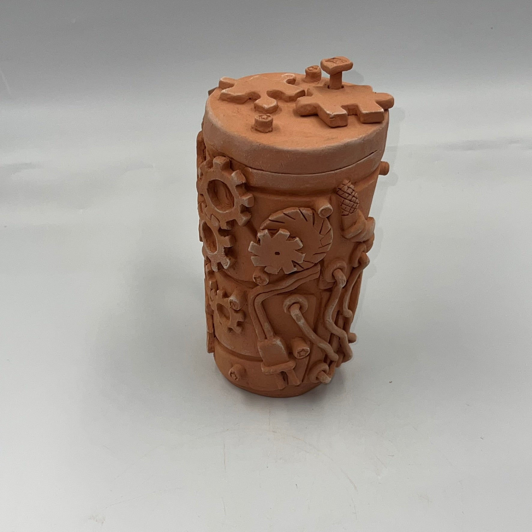 🧩 Puzzle Tankard – Steampunk Drinking Vessel